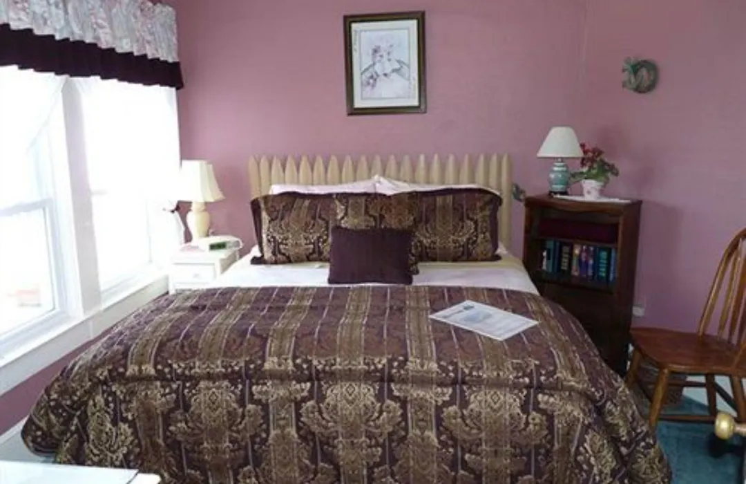 The Bentley Inn-1